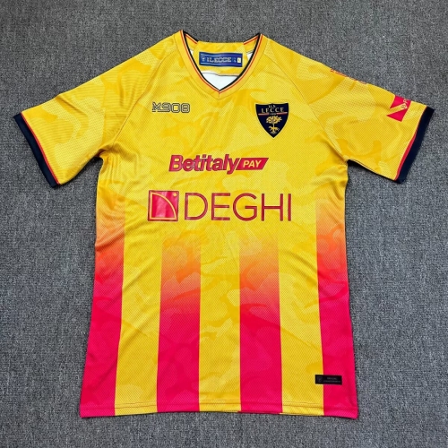 2025/2026 Lecce Home Football Shirt