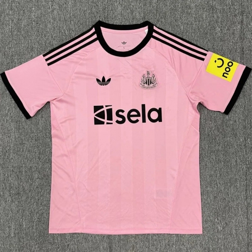 25/26 Newcastle Goalkeeper Pink Fans Soccer Jersey