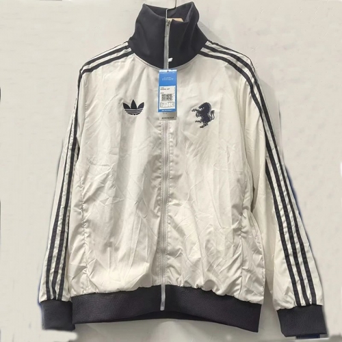 25/26 JUV Beige Embroidery windbreaker