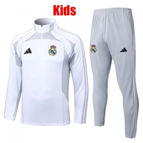 25/26 RMA White &Grey Half Pull Kids tracksuit #E25106 (童装白衣配灰裤、半拉链)