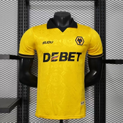 2025/2026 Player Version Wolverhampton Wanderers Home Football Shirt