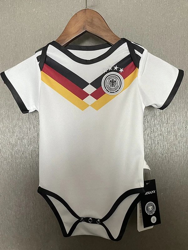 26/27 Germany Home Baby Infant Crawl Suit