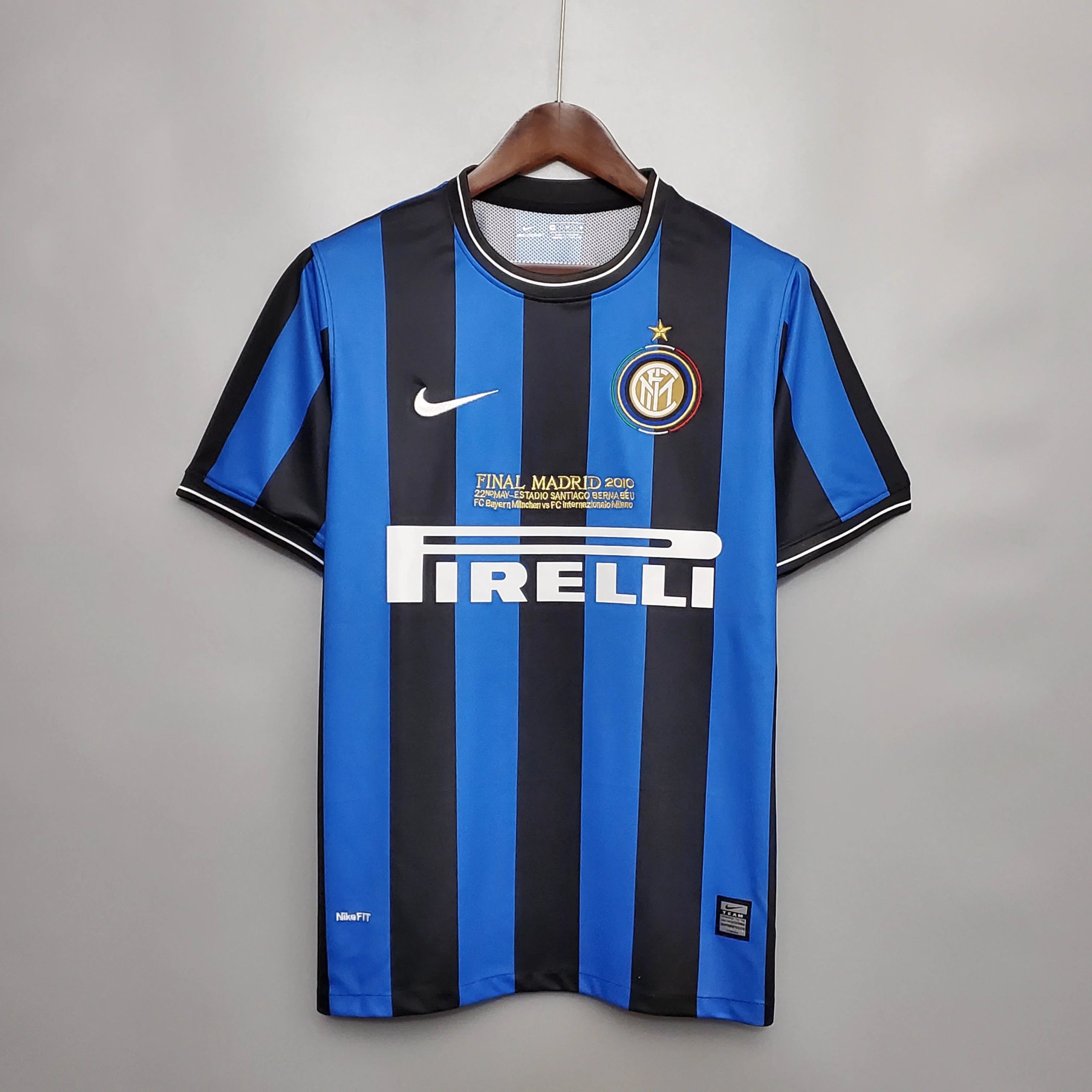 2009/2010 Retro Internazionale Milan Home UEFA Champions League Edition Football Jersey