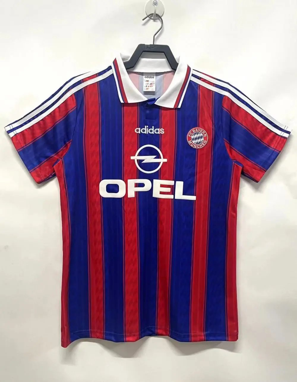 1995/1997 Retro Bayern Munich Home Football Shirt