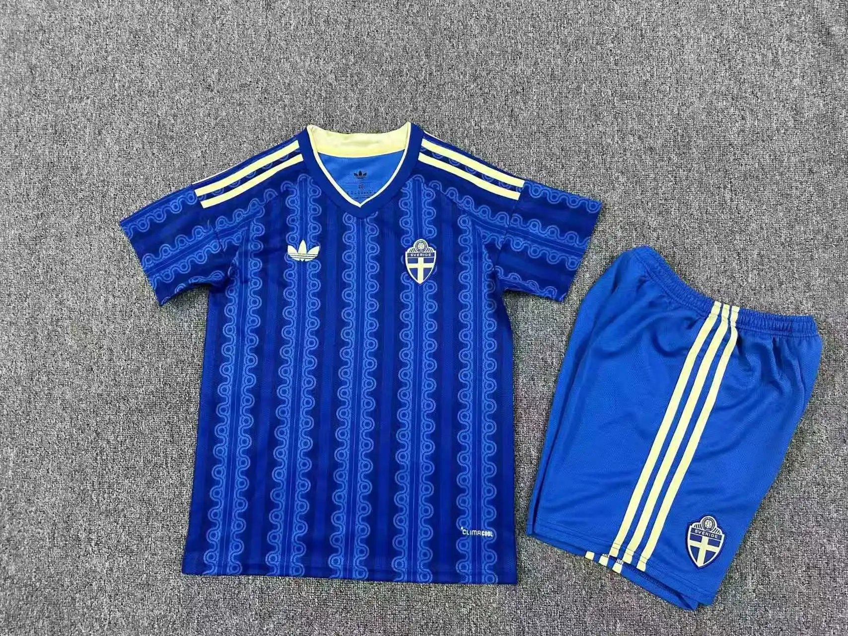 2026 Sweden National Team Away Football Shirt Kids Size