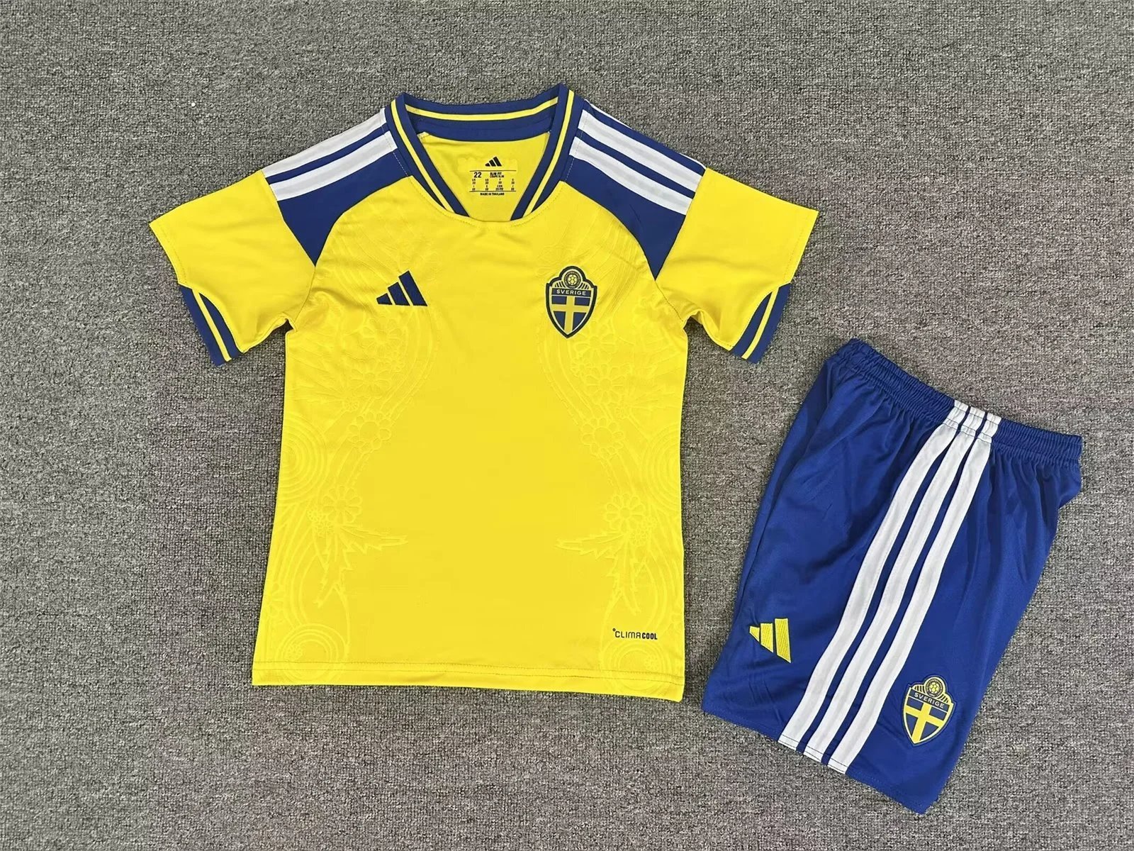 2026 Sweden National Team Home Football Shirt Kids Size
