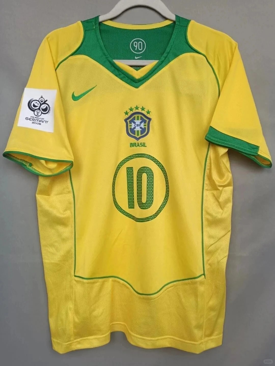 Brazil Retro Jersey Home 2004