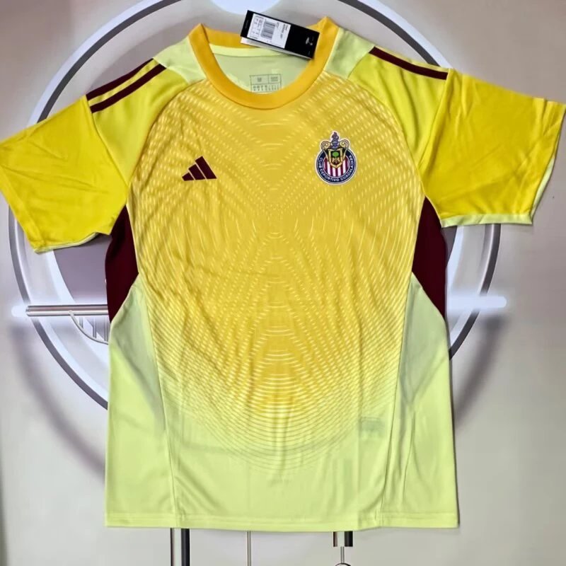 25/26 Chivas Goalkeeper Yellow Fans Soccer Jersey